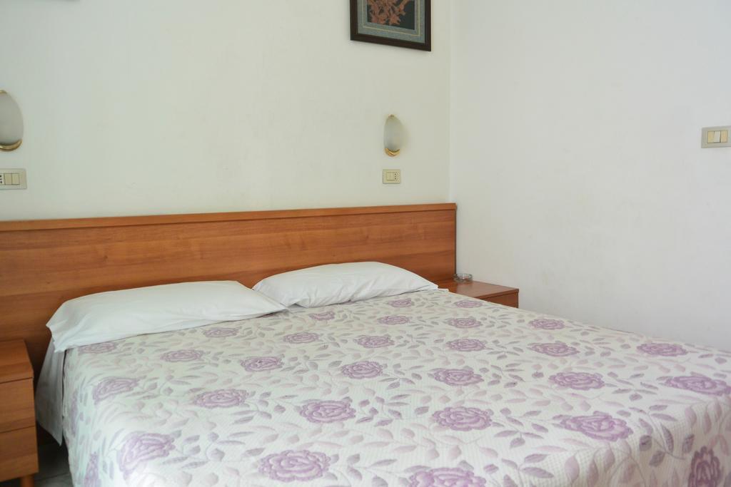 מילאנו Hotel Oriente מראה חיצוני תמונה
